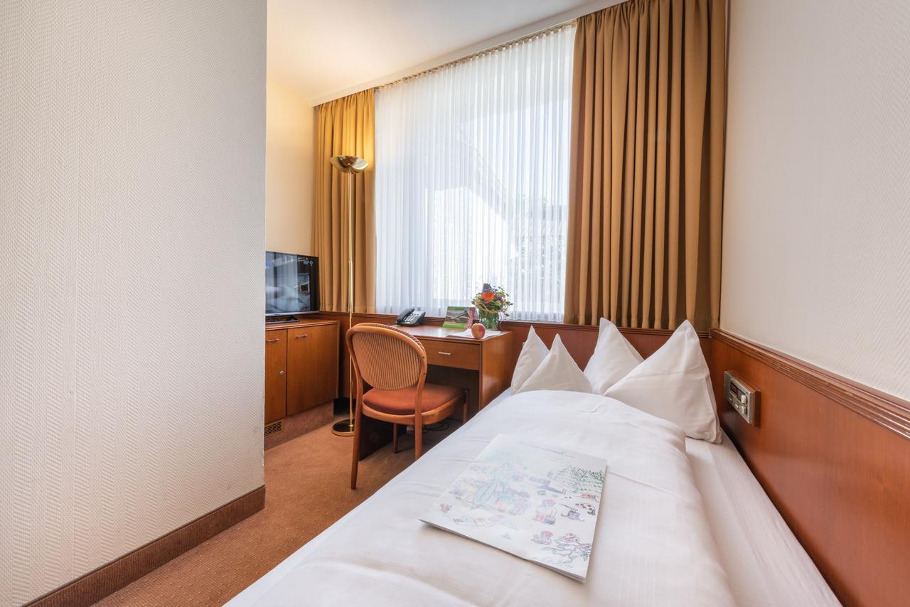Parkhotel Stadtallendorf Ngoại thất bức ảnh